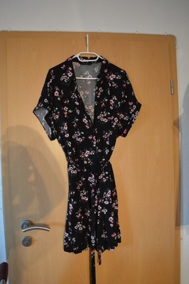Hübsches Hemdblusen Kleid Vero Moda Gr. 42  kurzarm