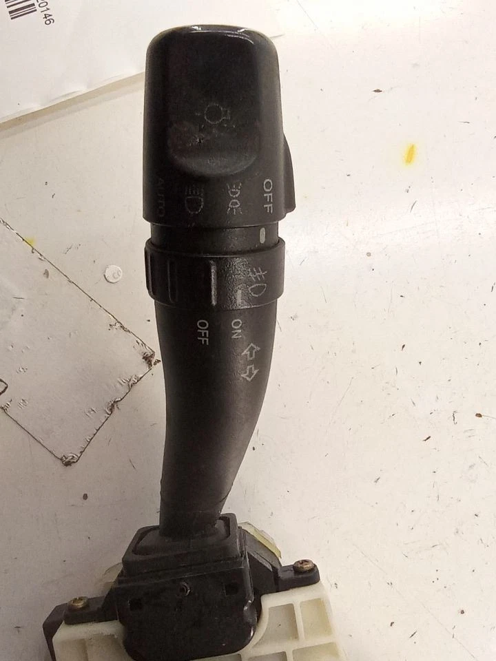 2004 Hyundai XG350 Steering Column Switch Assembly OEM Tested - Image 2 of 4