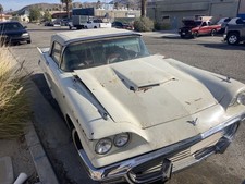 1959 Ford Thunderbird 