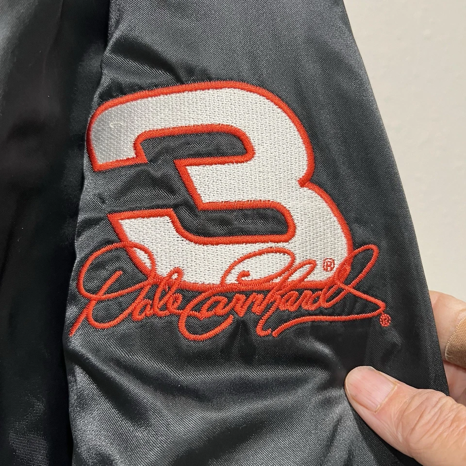 Chaqueta De Colección NASCAR Dale Earnhardt Satén Grial Goodwrench Talla Grande Años 90’s GM 3 Foto 3 de 4