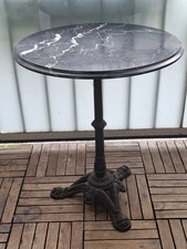 Balkontisch-Platte- Marm. ,dm.60cm,h 73cm,Fuss Gusseisen Gw.26Kg.Abholer.€ 50,-