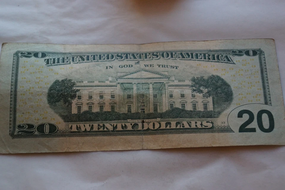 Star Notes. $20 Bills. Lot of 6 - Image 2 of 4