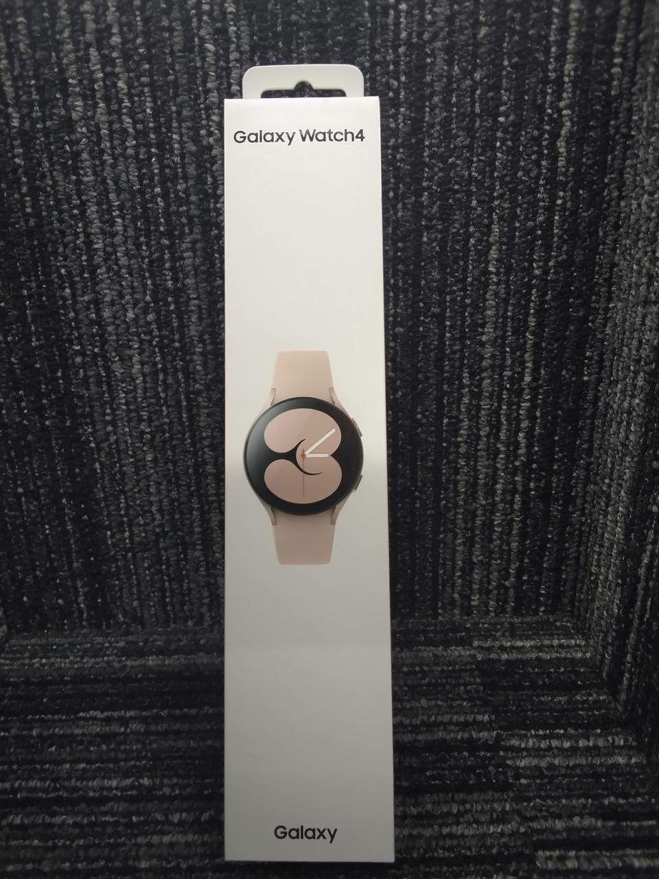 Samsung Galaxy R860 Smartwatch with Advanced Features