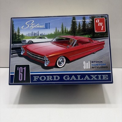 AMT '61 Ford Galaxie Styline Kit # AMT652/12 Open Box  1:25