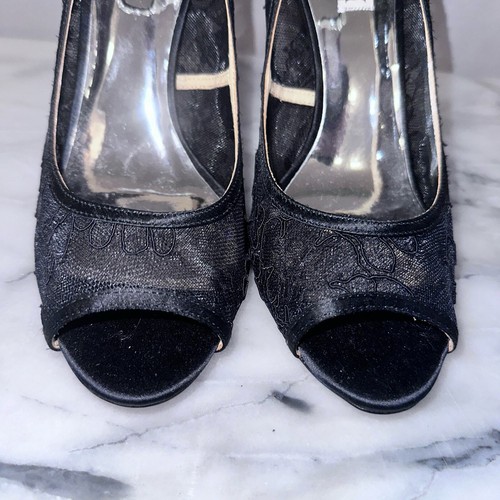 Badgley Mischka Lesley Size 9 Spike Heel Open Toe Lace Pearl Ankle Straps - Picture 7 of 14