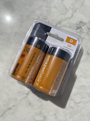 Amazon Basic 4 Pack Alkaline Batteries D/04 1.5V Exp.Date 1/2026