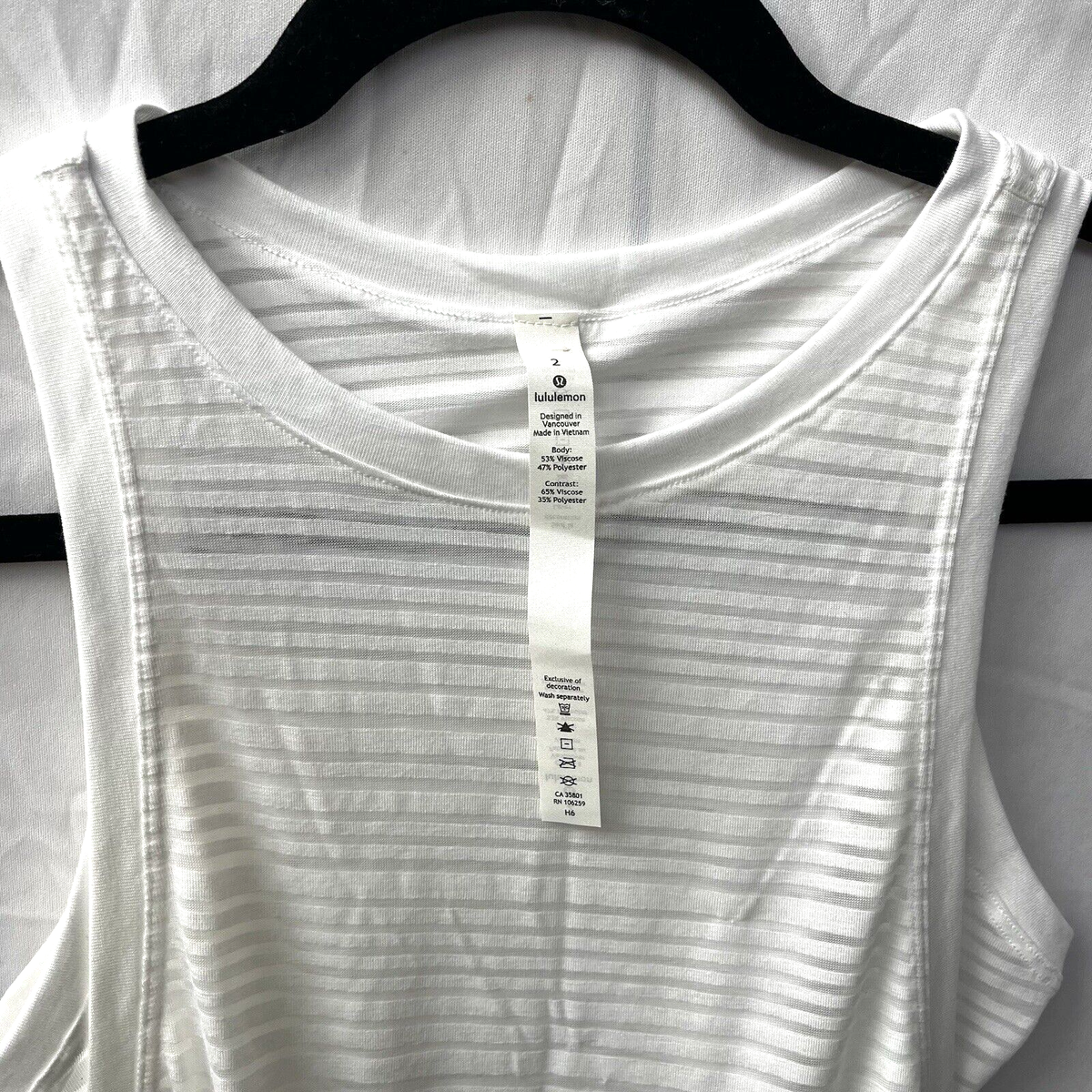 LULULEMON Womens White Tank NEW SZ 2 Top Clear & Present LULULEMON Womens White Tank NEW SZ 2 Top Clear & Present