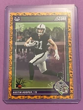 Austin Hooper 2024 Score a Treat #150 Patriots Orange Pumpkins