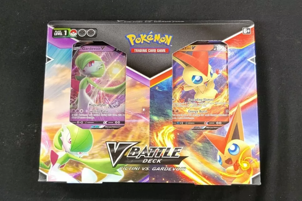 Pokemon V Battle Deck - Gardevoir / Victini Box – Three Stars