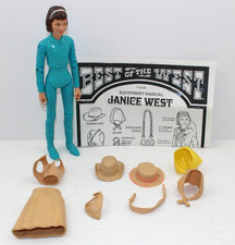 Marx Johnny West Janice West in Played Condition w/ a few Accessories 156 BOW