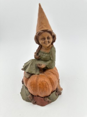 Cairn Studio Tom Clark Pumpkin Gnome Girl Figurine 1986 Autumn Harvest 6''