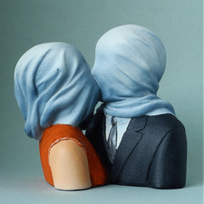 Skulptur - Die Liebenden - nach einem Motiv von Rene Magritte, 12,5 cm #05