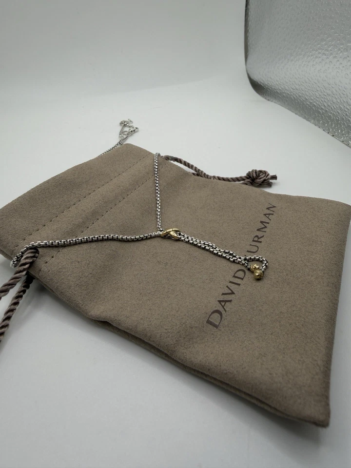 Collar David Yurman Petite X Lariat en plata de ley con oro amarillo de 18 quilates Foto 3 de 4