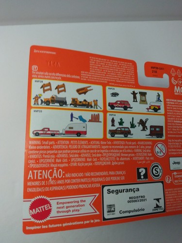 2024 Matchbox Hitch & Haul Construction Zone Road Stipe King 1:64 Diecast Car - Picture 4 of 7