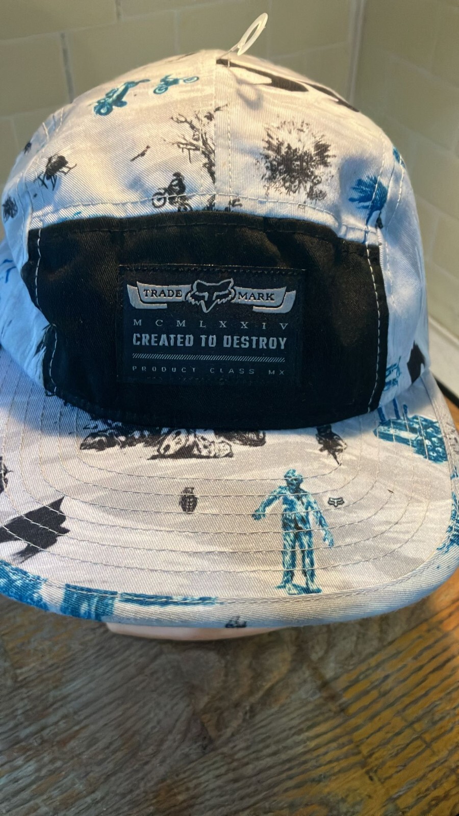 Picture 1 of 5