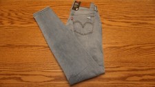 NWT WOMEN'S LEVI JEANS Multiple Sizes Curvy Skinny Mid Rise Premium Sculpt 98