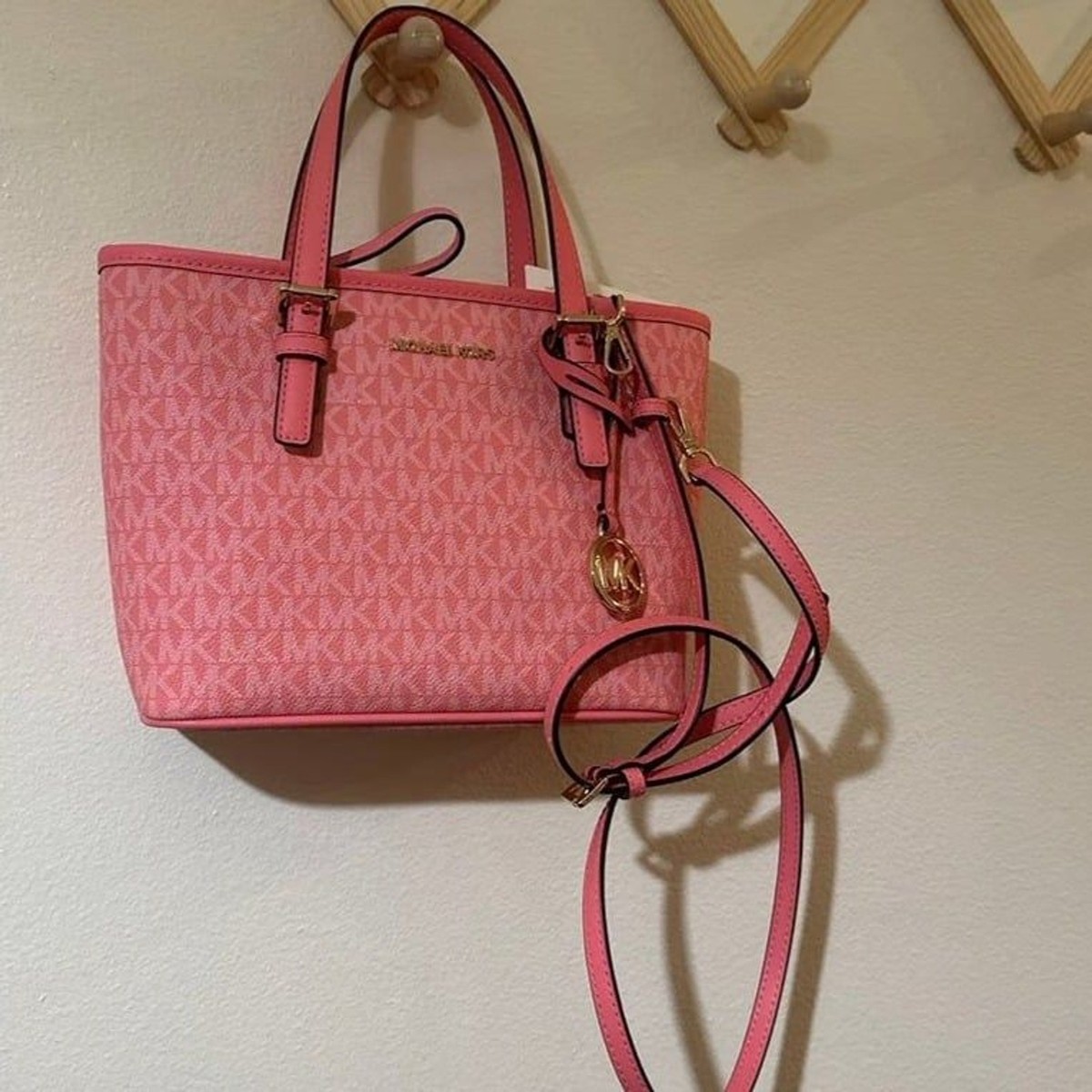 Michael Kors Jet Set XS Carryall Tote Crossbody Grapefruit MK Logo