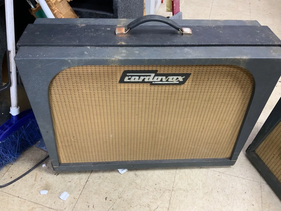 Винтажный генератор тона аккордеона CORDOVOX CG - Изображение 3 из 4