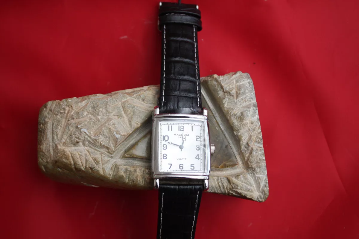 Magnum/Wristwatch/1930/unisex/digi-tech/quartz/original packaging