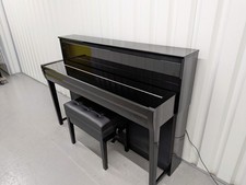 Yamaha Clavinova CLP-685 digital piano + stool glossy polished black  st. #26032