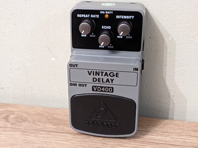 Behringer VD400 Vintage Delay Analog Gitarren Effekt Fußpedal Grau