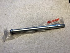 Suzuki GT250/500,T350/500, Rear Wheel Spindle