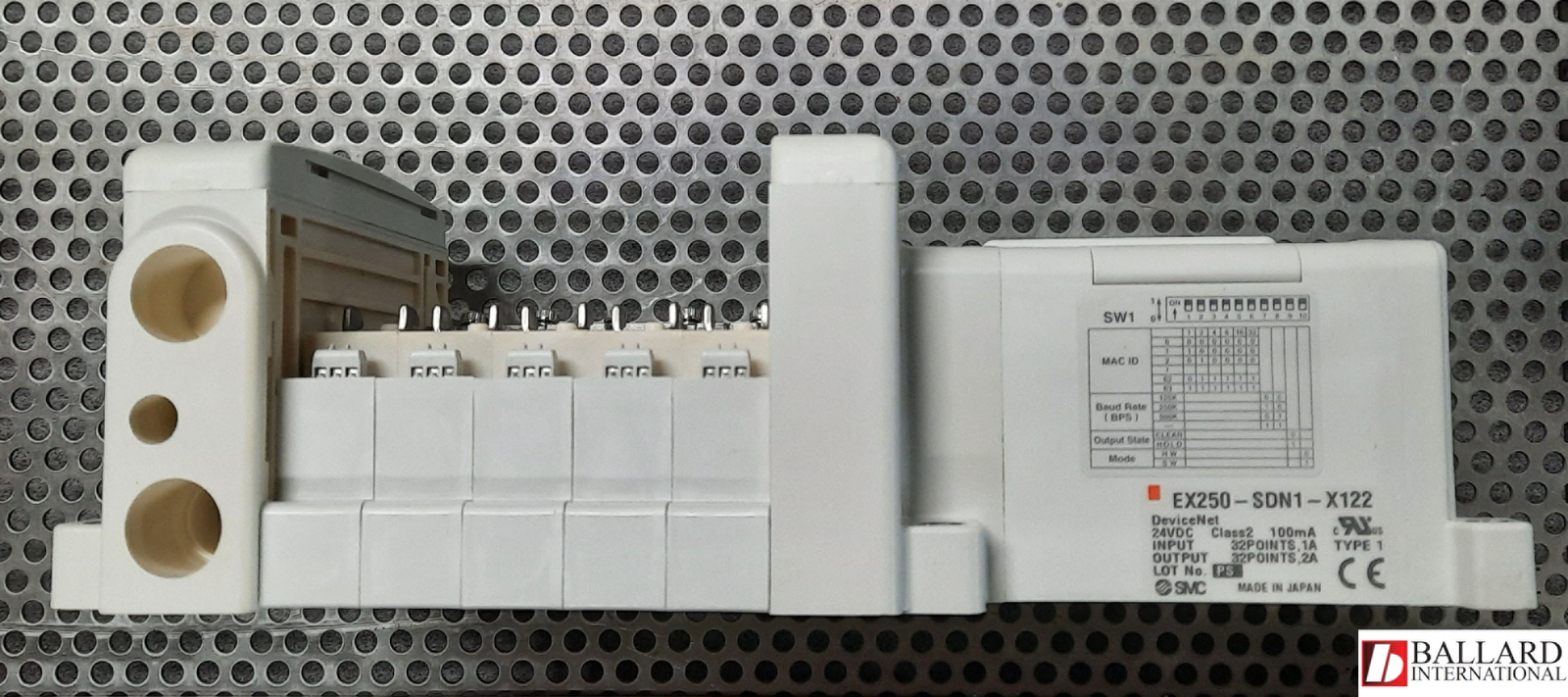 SMC VV5QC21-05C8SDQN0-S-X52 MANIFOLD VQC 5-PORT EX250 SI UNIT