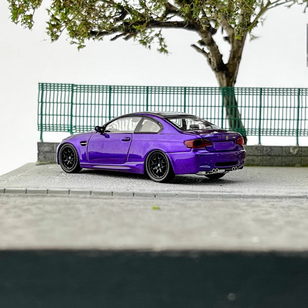 BMW M3 ミニカー 1/64 スケール s-l400.jpg