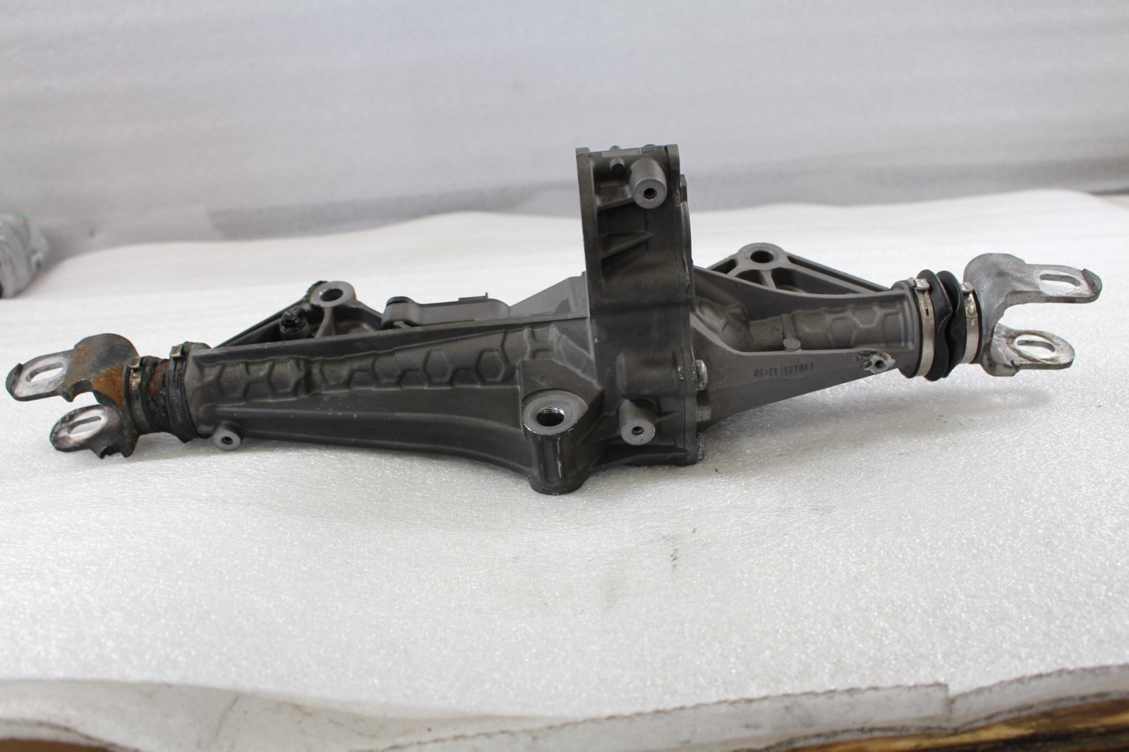 Lamborghini Urus, Rear Steering Gear Rack, Parts Only, Used, P/N 4M0501055AC