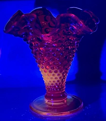 Vintage "Fenton" Amberina Orange/Red Mini Glass Vase Hobnail Ruffled Top 3 1/2"