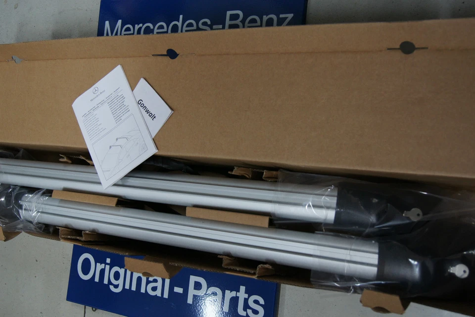 Baca de techo original Mercedes Benz W204 C300 C350 C63 AMG clase C OE 2048901393 Foto 4 de 4