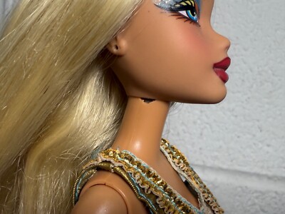 Poupée My Scene Kennedy Golden Bling - Mattel - NEUVE Dans Sa Boîte