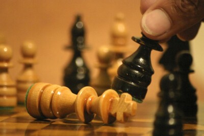 CHESS GAME *2x3 FRIDGE MAGNET* THE QUEEN'S GAMBIT KING QUEEN BISHOP KNIGHT PAWN