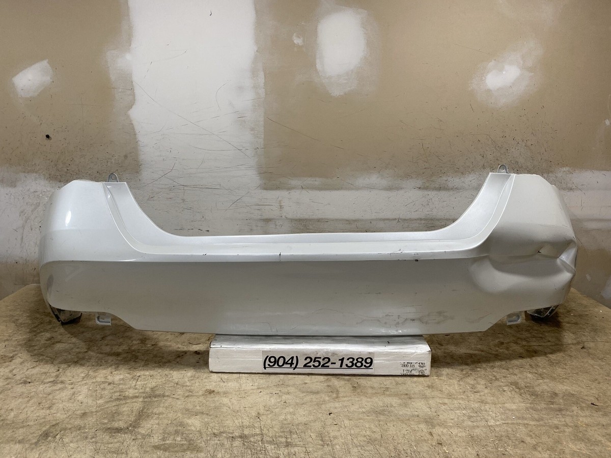 カバノアナタケ OEM 2019-2020 Toyota Avalon Rear Bumper Cover GENUINE 52159-07050