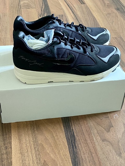 Nike x Fear of God Air Skylon II (Black / Sail) BQ2752-001