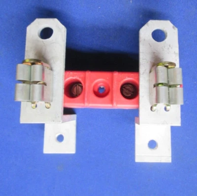 Milbank Series 100 Ganged Meter Socket Line side lugs and buss bars