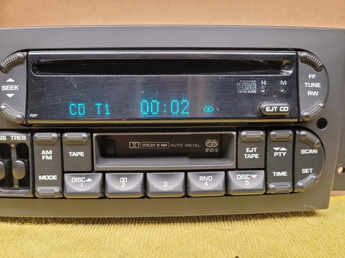 Genuine 2004 - 2008 CHRYSLER PACIFICA Radio Stereo CD Player & Cassette Tape RPB - Picture 3 of 15