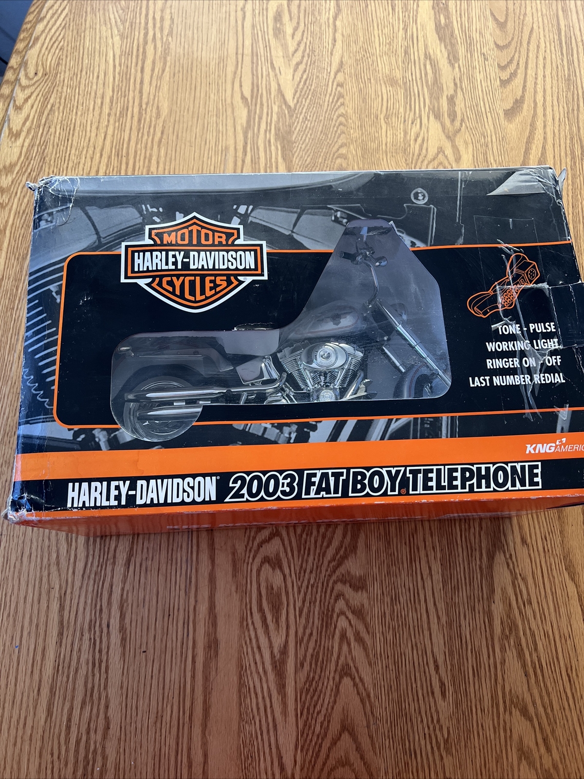 HARLEY -DAVIDSON 2003 FAT BOY TELEPHONE NEW OPEN BOX NICE ! ! !