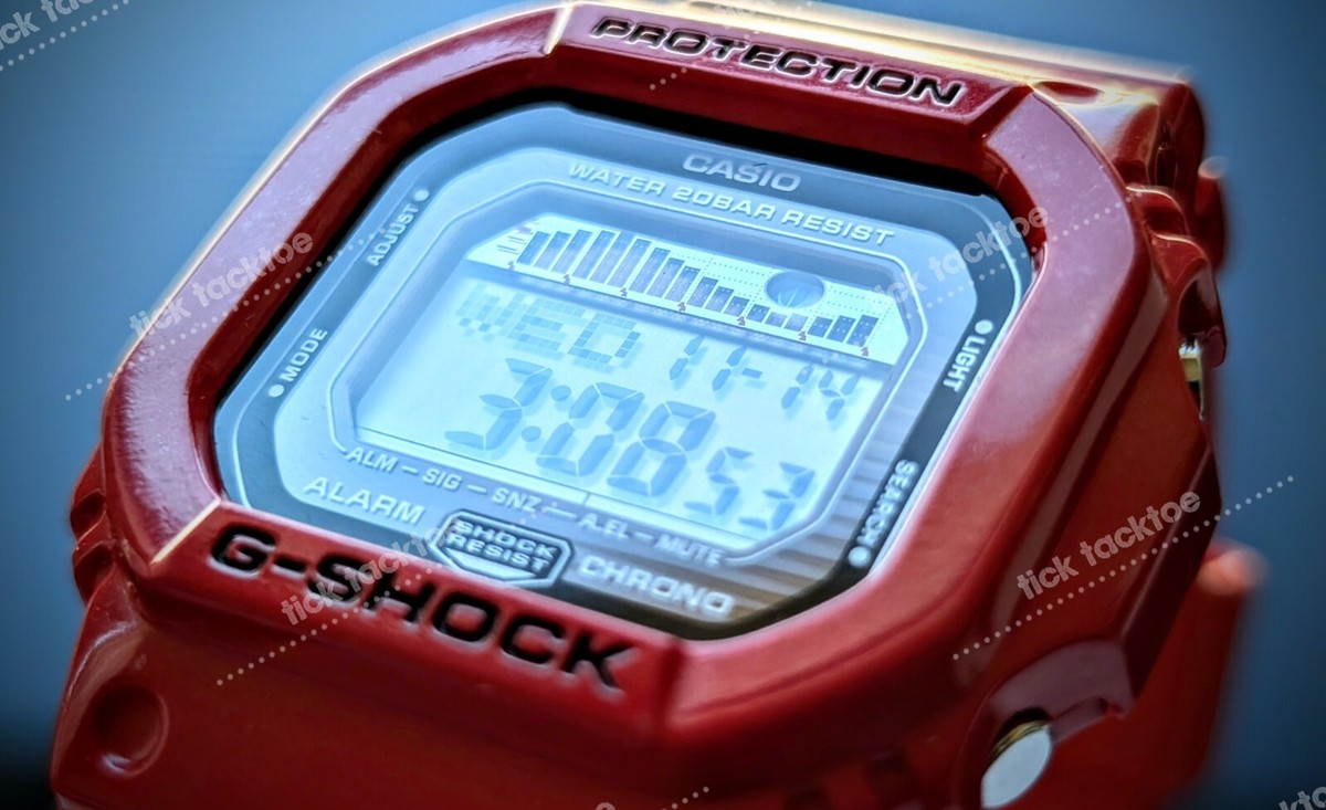 Rare Casio G-Shock Surfer Red G-Lide GLX5600-4 Digital Wrist Watch