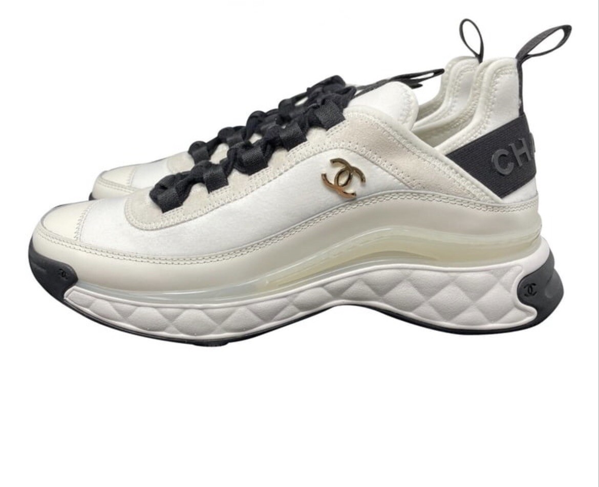 CHANEL スニーカー Chanel Velvet Calfskin & Mixed Fibers Sneaker Ivory W 39.5 NIB | eBay