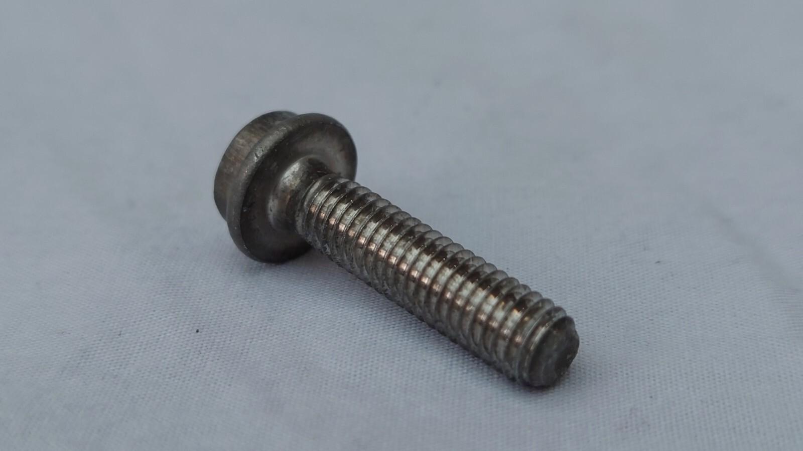 GENUINE BMW Motorrad 10 PACK ISA SCREW M6 X 25 11137676132 | eBay 