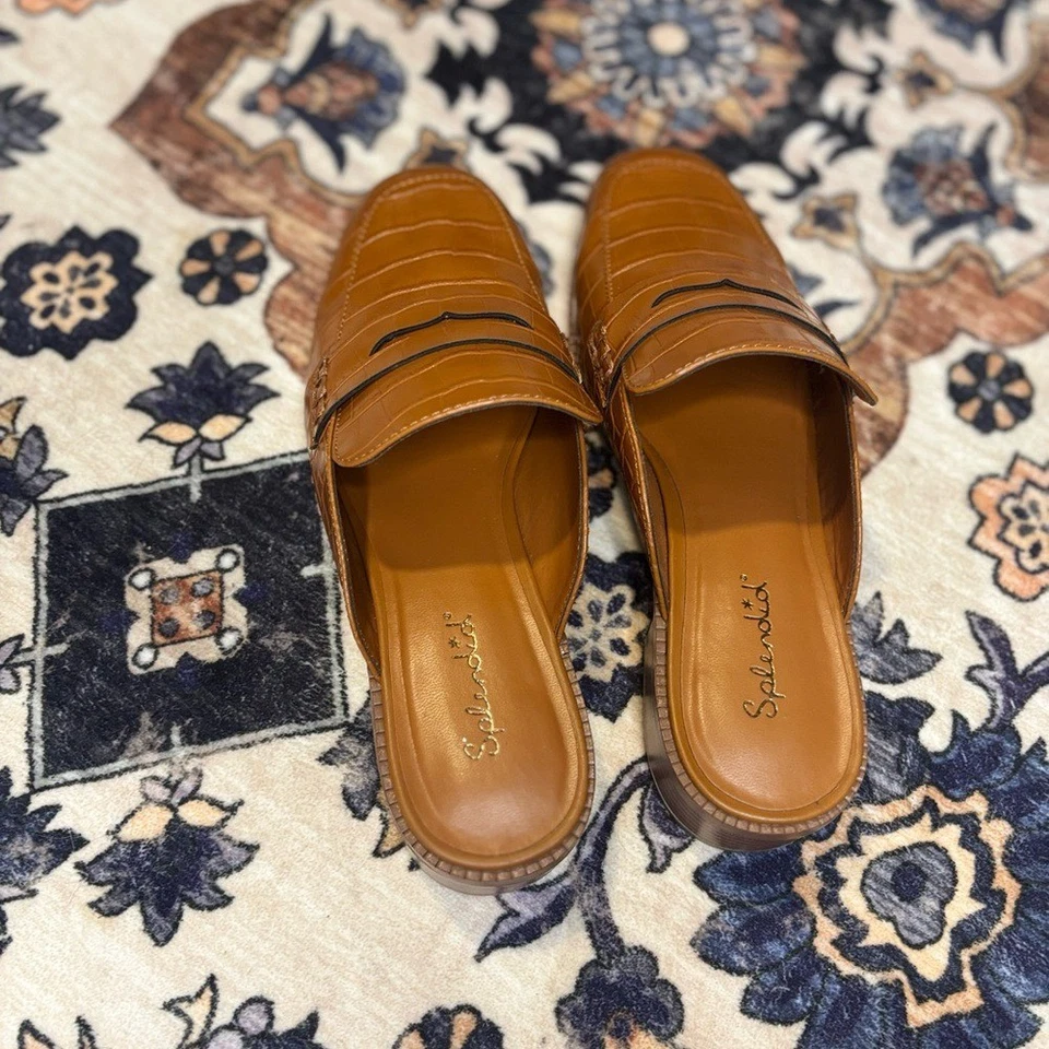 Espléndidos mocasines con patrón de cocodrilo marrón Foto 3 de 4