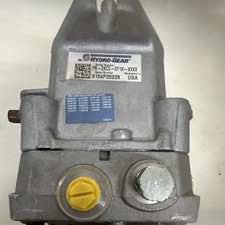 Hydro-Gear PK-2KCC-EY1X-XXXX Double Acting Hy...