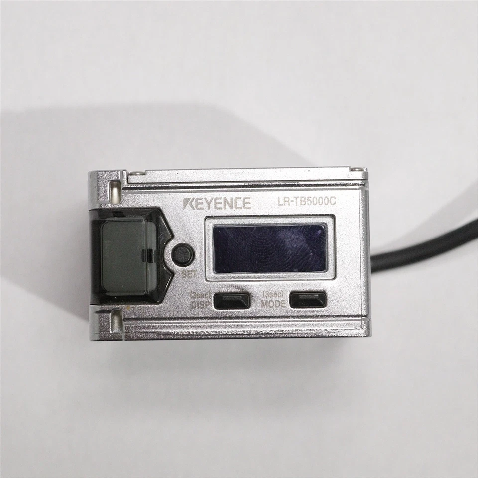 KEYENCE ALL PURPOSE LASER SENSOR DISTANCE 5M M12 CONNECTOR LR-TB5000C - Image 3 of 3