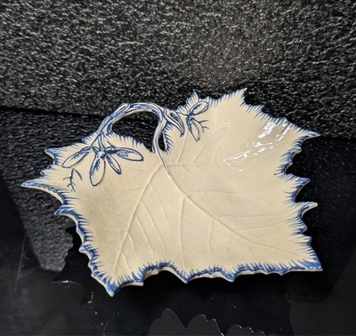 Vintage J. Palin Thorley 7'' Creamware Grape Vine Leaf Dish - Williamsburg, VA