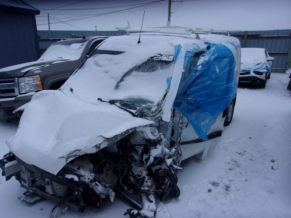 Pinza delantera derecha pasajero compatible con 15-22 PROMASTER CITY 537086 Foto 2 de 4