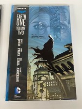Image of Batman: Earth One Volume 2 HC (Batman Earth 1) by Johns, Geoff mint new