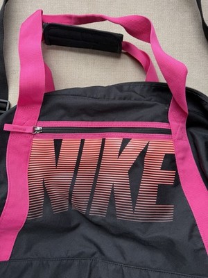 Nike Stripe Pink Orange And Black Shoulder Handle Hook Loop Strap Duffle Bag EUC