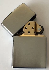 Zippo Windproof 2-Tone Brushed Chrome Lighter With Gold Insert 200BI, New In Box