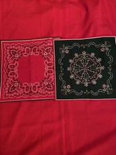 Pair 2 Brand New Christmas Handkerchiefs Red  Green 14" by 14" Square